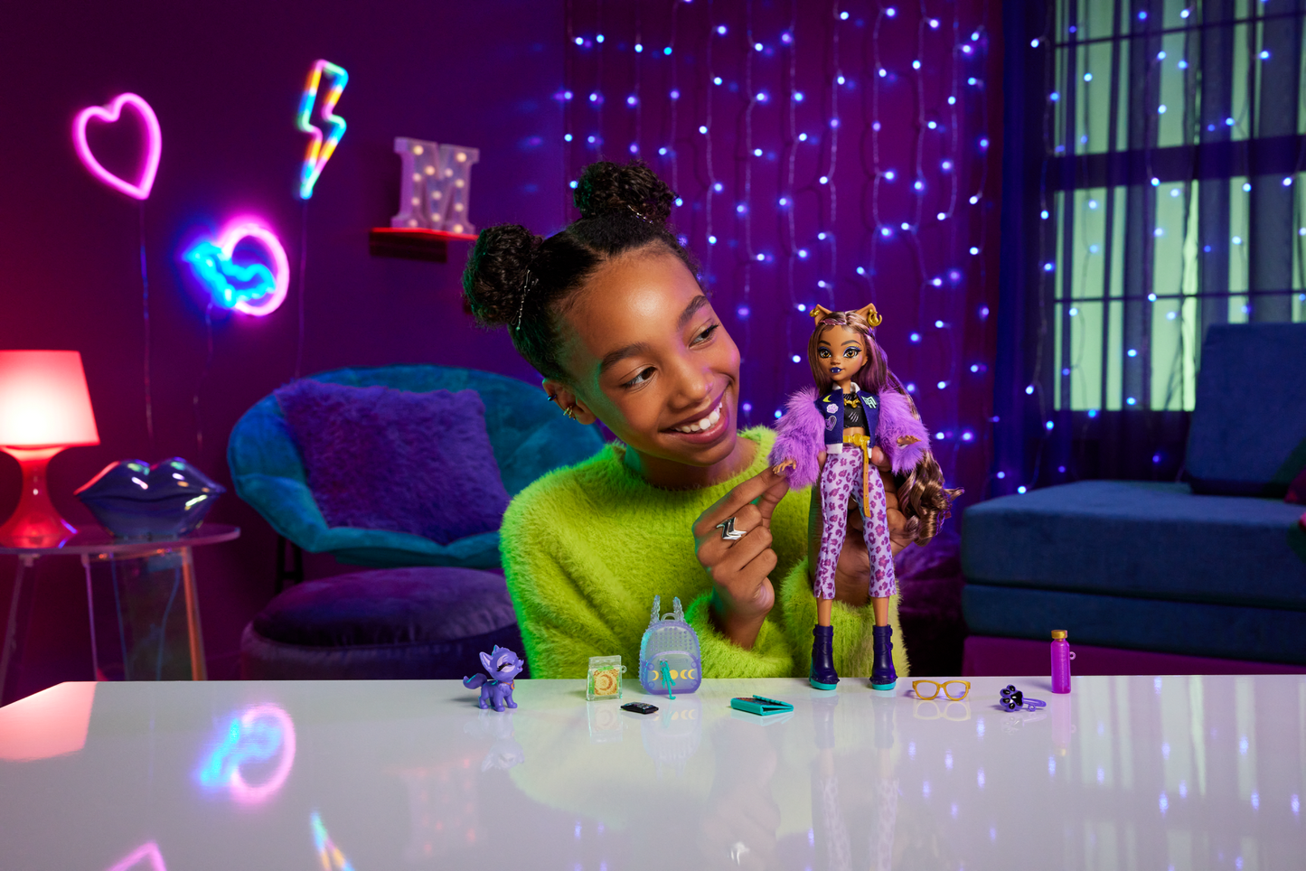 Monster High Clawdeen Wolf Fashion Doll With Pet Dog Crescent And Accessories