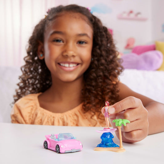 Barbie  Mini Barbieland  Coffret Véhicule et Poupée  Décapotable